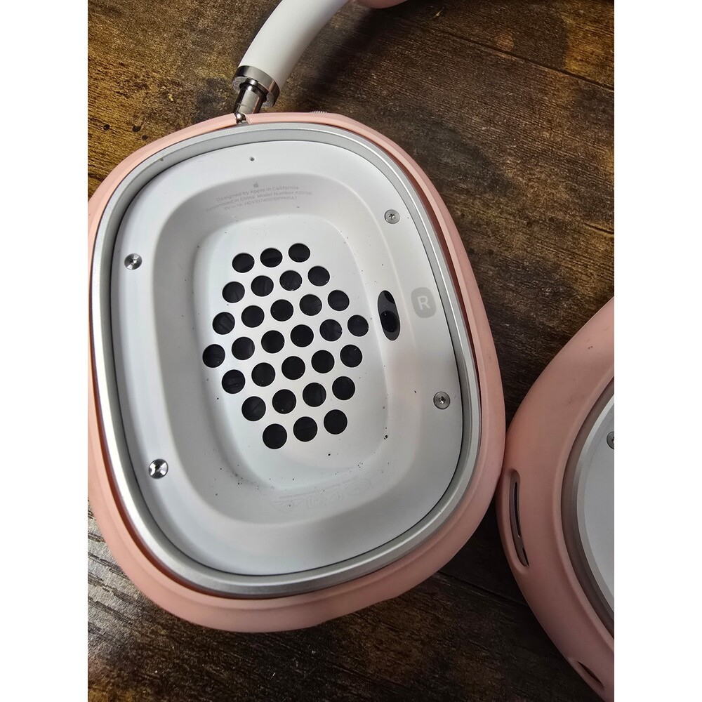 Apple AirPods Max – Pink (Lightning Model) – Includes Smart Case + Hard-Shell - Picture 3 of 6